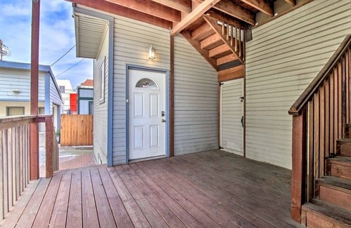 Yuba City Condo | 3 Bed Apt Home Right Across from the Hospital.