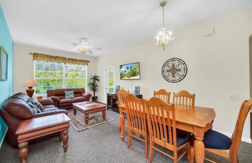 Windsor Palms House | 3 Bedroom 2 Bath Condo in Windsor Palms Resort