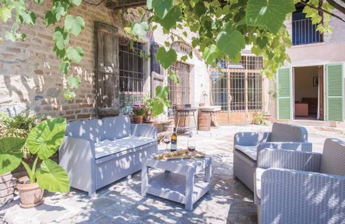 Aramengo House | 3 bedroom accommodation in Aramengo (AT)