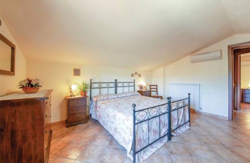 Orentano House | 3 bedroom accommodation in Orentano PI