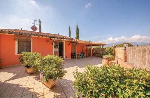 Orentano House | 3 bedroom accommodation in Orentano PI