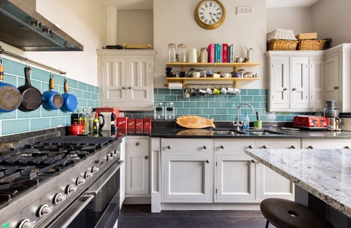 Belsize Park Apartment | 3 Bedroom Apartment near Hampstead Heath and Primrose Hill
