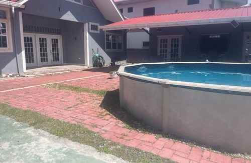 West Bank Demerara House | 3-bedroom bungalow amazing Versailles,West Bank with AC, WiFi- Gated Community