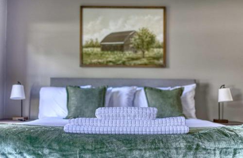 Fortson House | 3-Bedroom Columbus Family Home with Private Pool