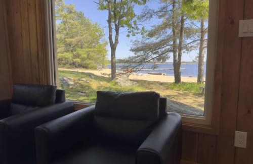 Carling House | 3-Bedroom Cottage #10 - Sand Bay