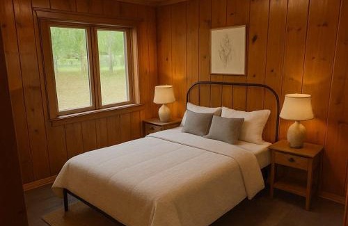 Carling House | 3-Bedroom Cottage #5 - Sand Bay