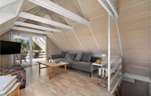 Sundstrup House | 3 Bedroom Cozy Home In Højslev