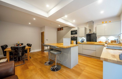 City Centre Cottage | 3 bedroom accommodation in Stratford Upon Avon