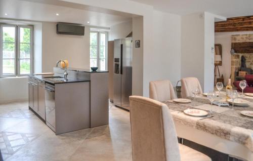 Saint-Robert House | 3 Bedroom Stunning Home In Saint Robert