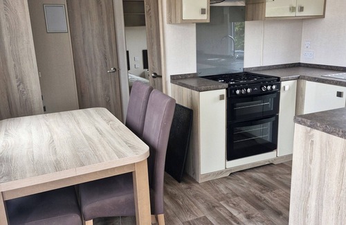 Rhydwyn House | 3 beds dog friendlyThe Lodge at Hafan Church Bay, Gadlys Coastal Cottages Group