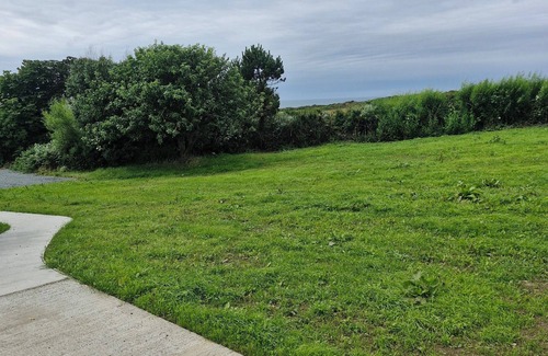 Rhydwyn House | 3 beds dog friendlyThe Lodge at Hafan Church Bay, Gadlys Coastal Cottages Group