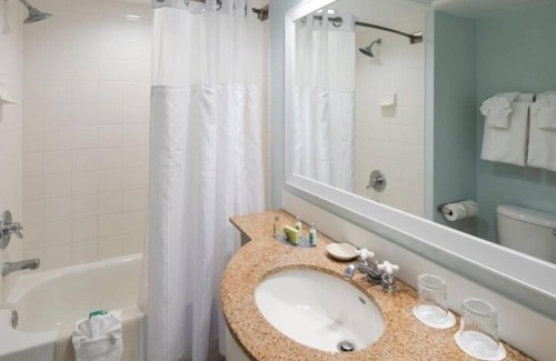 St. Pete Beach Hotel | 3 Deluxe Rooms w/2 Double Beds at RumFish Beach, Steps from White Sand Beaches