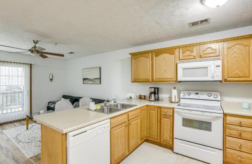 Morgantown Apartment | 3 Mi to WVU Condo with Deck in Morgantown