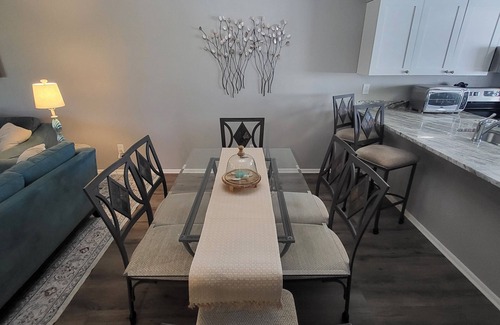 Biggar Condo | 30% NOVEMBER DISCOUNT! Check our rates. December and January Available also!