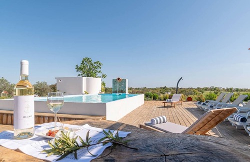 Sao Francisco da Serra Villa | 300 m² Villa ∙ 8 bedrooms ∙ 20 guests