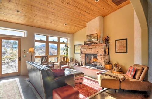 Del Norte House | 309 m² House ∙ 6 bedrooms ∙ 8 guests