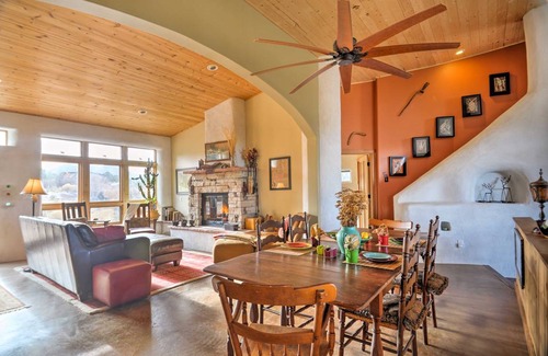 Del Norte House | 309 m² House ∙ 6 bedrooms ∙ 8 guests