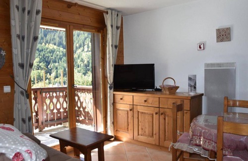 Pralognan-la-Vanoise Apartment | 32 m² Apartment ∙ 2 bedrooms ∙ 4 guests