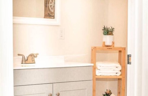 West Ocean City Resort | 33. Beautiful loft at Quiet Sun Resort with pool