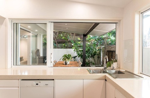 Sunshine Beach Apartment | 33 Parkedge Road, Sunshine Beach