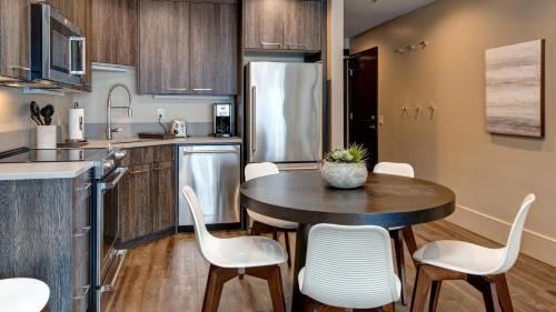 North Park City Apartment | 33 Ski Village Loft 3BR by SkyRun Park City