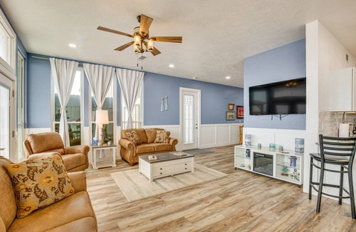 Lakeside City House | 371 m² House ∙ 2 bedrooms ∙ 12 guests