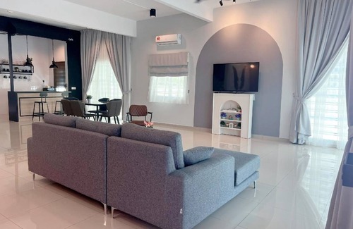 Kampung Kayan House | 3800 m² House ∙ 4 bedrooms ∙ 11 guests