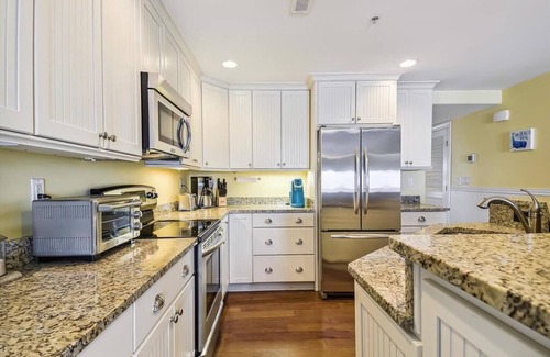 Bethany Beach Condo | 3BR/3BA OCEANFRONT Condo on the Bethany Boardwalk with a POOL