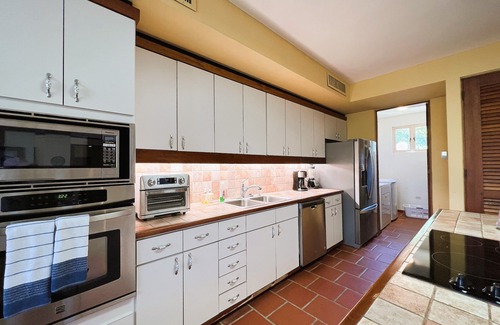 Cerro Gordo Villa | 3BR Oceanfront Community with 3 pools/tennis - Villa de Palma, w/generator