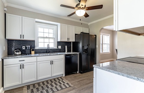 Beechmont House | 3BR w/6 beds close to EXPO/Derby/Downtown/Highlands/NULU