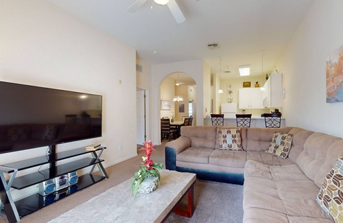 Bahama Bay Condo | 3rd floor condo w/sauna, shared pools, restaurant, gym, balcony