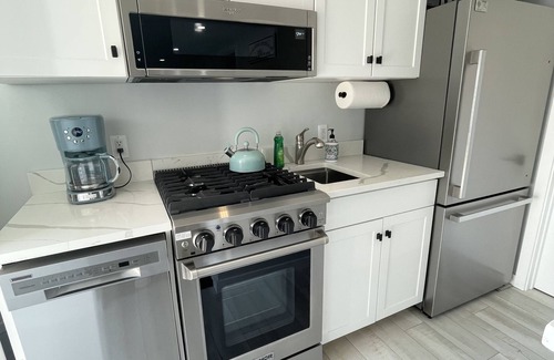 Seaside Heights Apartment | 3rd House to Beach & Boardwalk Luxury Beach Apt Unit # 3 Best Location In Town
