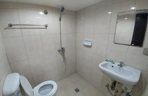 Santa Cruz Apartment | 3Rooms -74m² 18F, 2Floor(Loft type) Condo, Crown Regency Tower3 #Mango square