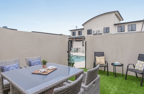 Evans Head House | 4-21 Maple Lane - Modern Townhouse