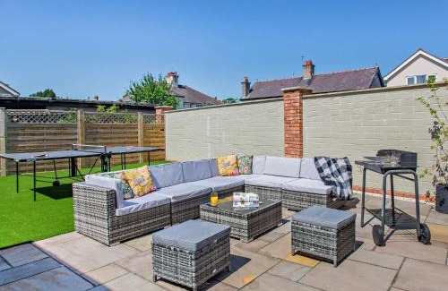 Saint Asaph House | 4 Bed in Saint Asaph 96246