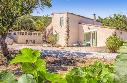 Cabrerolles House | 4 bedroom accommodation in Cabrerolles