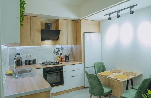 Aksaray Apartment | 4 Bedroom Flat with Terrace near Historic Istanbul