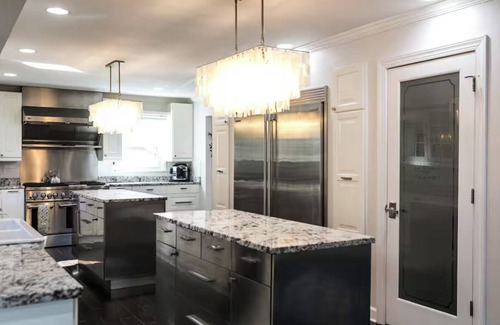 Paw Creek House | 4-bedroom house in fantastic Charlotte with POOL