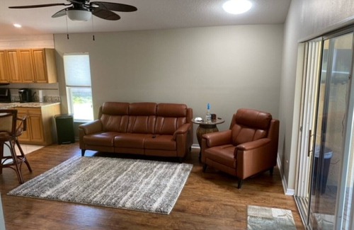 Imperial Lakewood's House | 4 Bedroom house with a heated pool on a public golf course