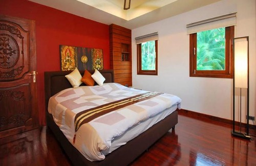 Bophut Villa | 4 Bedroomed Villa In Chaweng P1