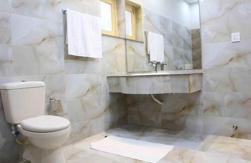 Balakot House | 4 Kanal Entire Private Guest House with 2 Bedrooms attached Bathrooms and Kitchen and Lawn