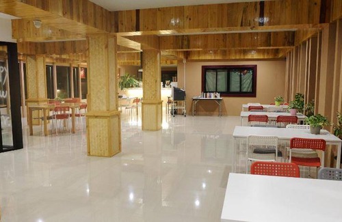Amphawa Apartment | 40 m² Serviced apartment ∙ 6 guests