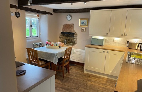 Wells Cottage | 400 year old cottage near Wells, Cheddar and Glastonbury. Dog and child friendly