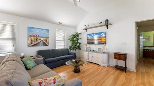 North Wildwood Apartment | 414 E 17Th Ave, 2Nd Floor