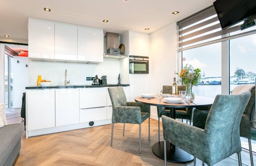 Kerkdriel House | 44 m² House ∙ 1 bedroom ∙ 2 guests