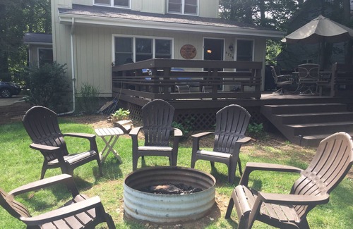 Mears House | 4bdrm Lake Michigan Home w/Beach Access