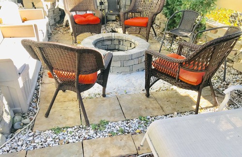 Quincy Apartment | 4BR 2BATH WOLLASTONBEACH.Near BOSTON2