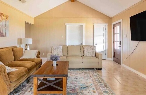 Hutto Other | 5 AC | Sleeps 14 | Heated Pool