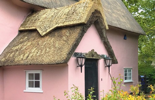 Wickhambrook Cottage | 5 bedroom accommodation in Wickhambrook, near Newmarket