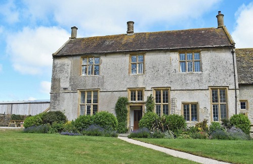Pulham Cottage | 5 bedroom accommodation in Glanvilles Wootton, near Sherborne